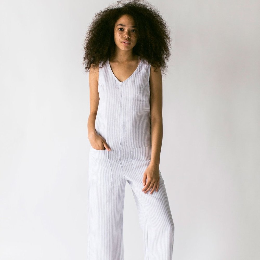 XS Suunday Linen Jumpsuit in Gray Dawn Stripe